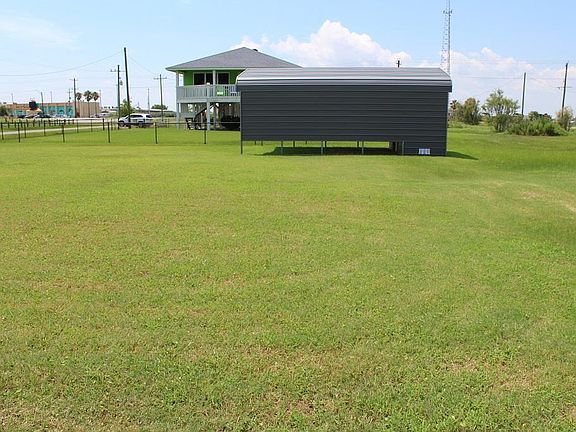 5th image of 978 Olive Dr
