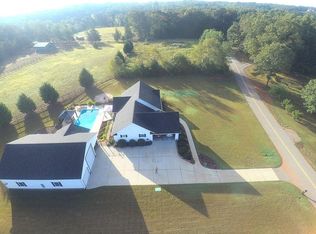 119 Oak Forest Trl, Seneca, SC 29678