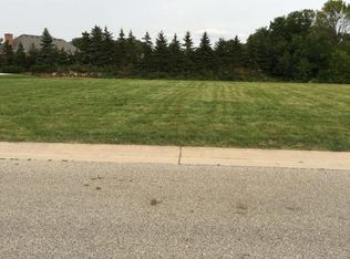 1210 Egan Rd, Brookfield, WI 53045