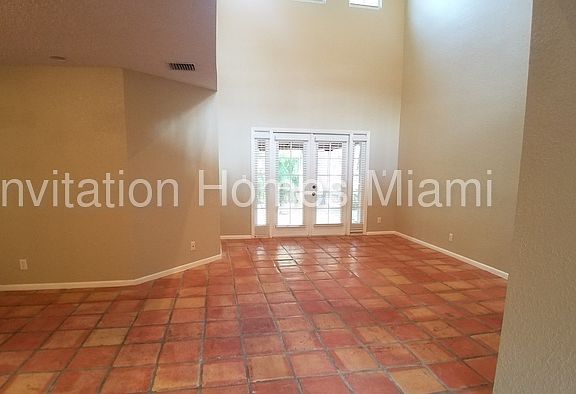 2nd image of 11337 Lakeview Dr