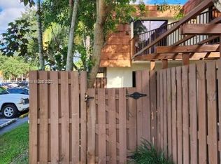 8212 S Coral Cres #8212, North Lauderdale, FL 33068