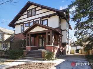 2608 Park Pl, Evanston, IL 60201