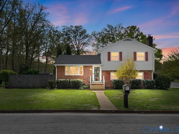 1455 Robindale Rd, North Chesterfield, VA 23235