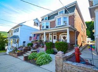 240 N Lehigh St, Tamaqua, PA 18252