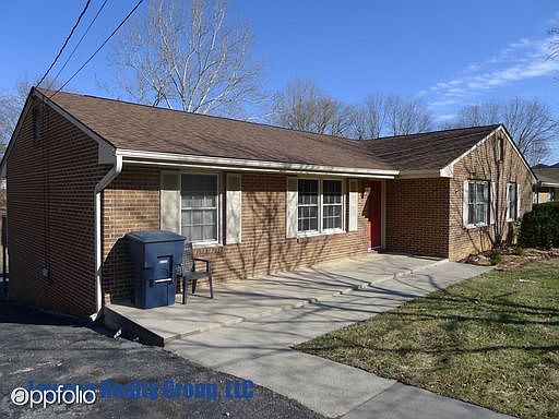 2nd image of 1711 Lonna Dr NW