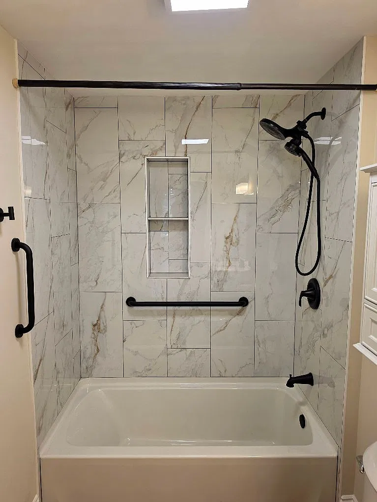 2 bed, 1319 sqft, $2,750 — Photo 3