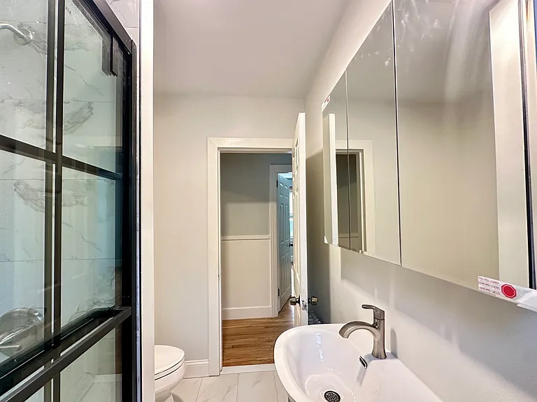 419 Maple Ave #A — Photo 15