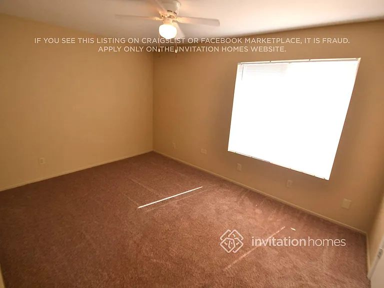 6432 W Christy Dr — Photo 8