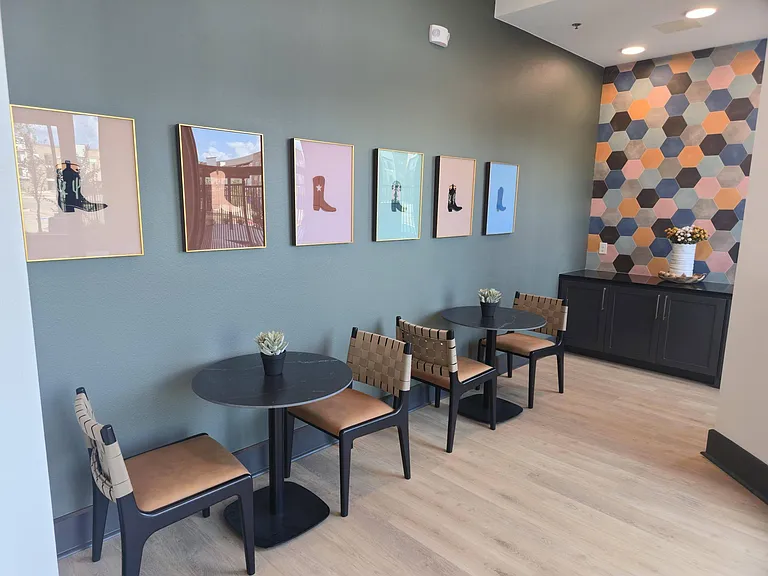 Arden at Corinth — Photo 19