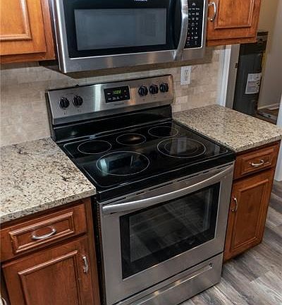 5th image of 1210 Lee Road 219