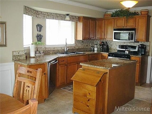 4th image of 51494 Silver Bell Dr