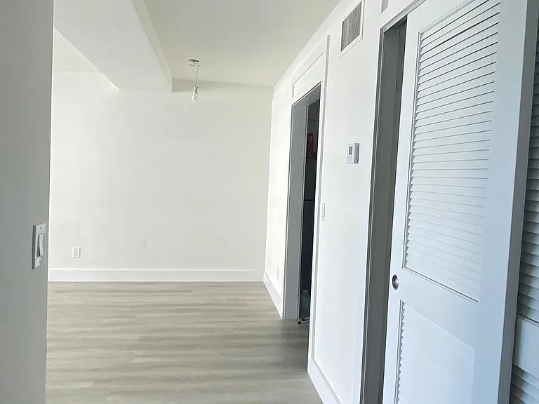 1430 Brickell Bay Dr #603 — Photo 13