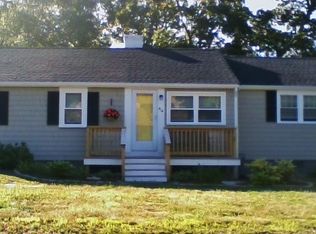 414 Old Craigville Rd, Centerville, MA 02632