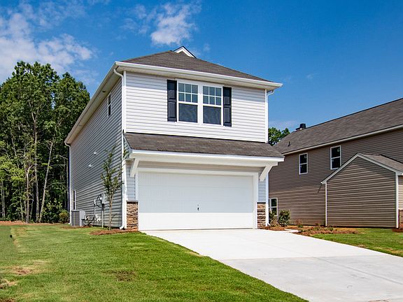 4th image of 159 Hidden Lakes Dr