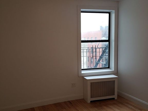 5th image of 562 W 174th St APT 64