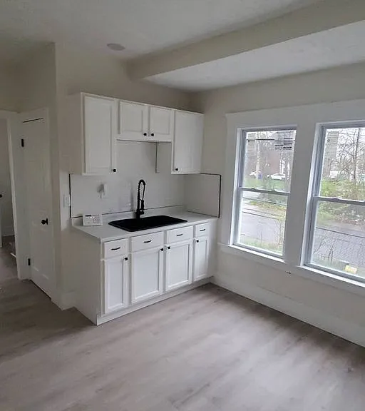 9703 Elwell Ave — Photo 4