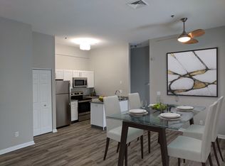 Spinnaker Square, Milford, CT 06460