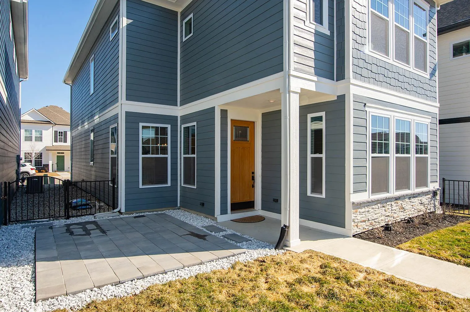 17308 Henslow Dr — Photo 4