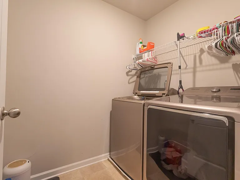 202 Warhawk Dr — Photo 27