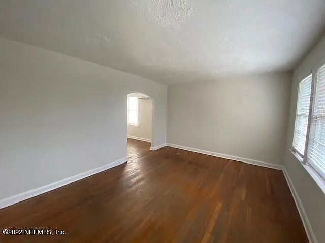1 bed, 1.0 bath, 600 sqft, $1,100 — Photo 3