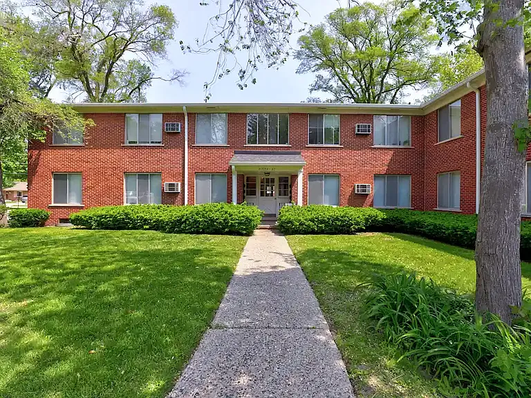 Mauer Manor — Photo 8