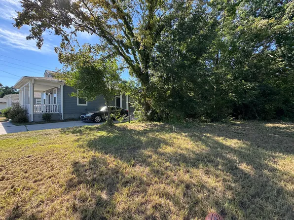 2124 Misroon St, North Charleston, SC 29405