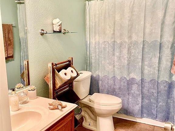 5th image of 756 River Garden Dr