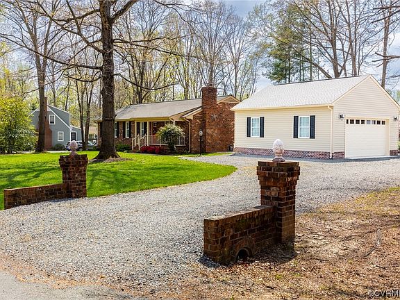 2nd image of 8333 Briarthorn Ct