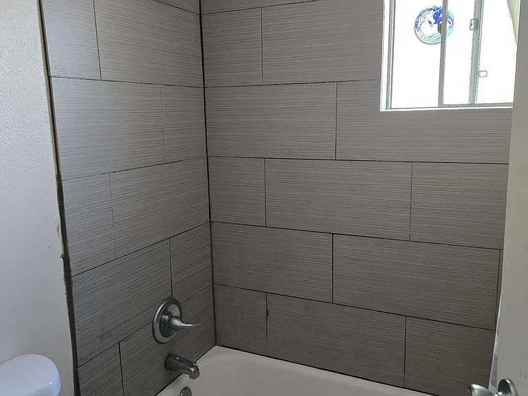1620 Jackson Pl — Photo 3