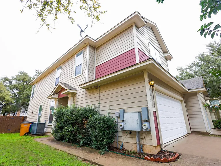 Allred Dr — Photo 19