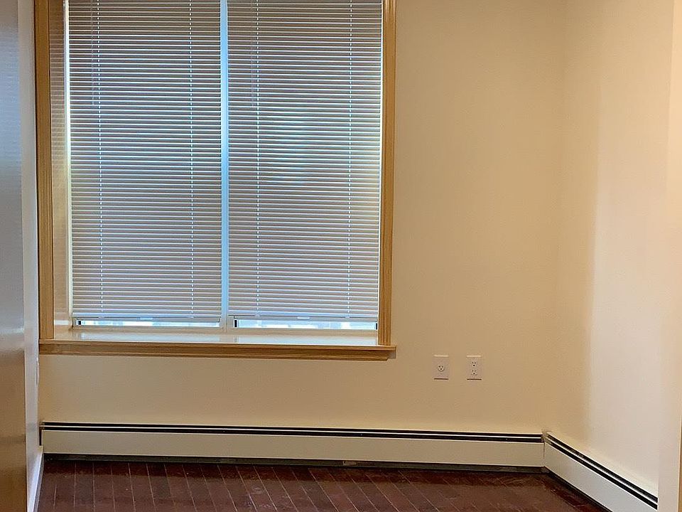 1st image of 104-18 Jamaica Ave #2F