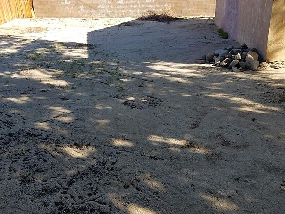 3rd image of 13387 La Mesa Dr
