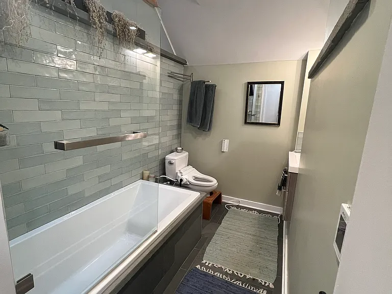 46 Cottage St — Photo 17