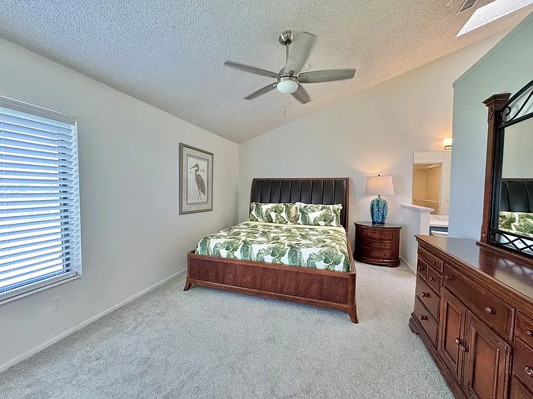 715 Magnolia Pl — Photo 20
