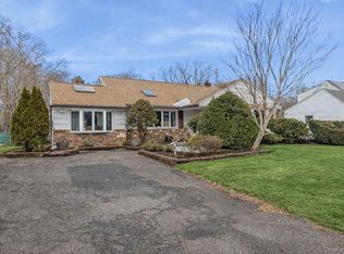 15 Walnut Street, Centereach, NY 11720