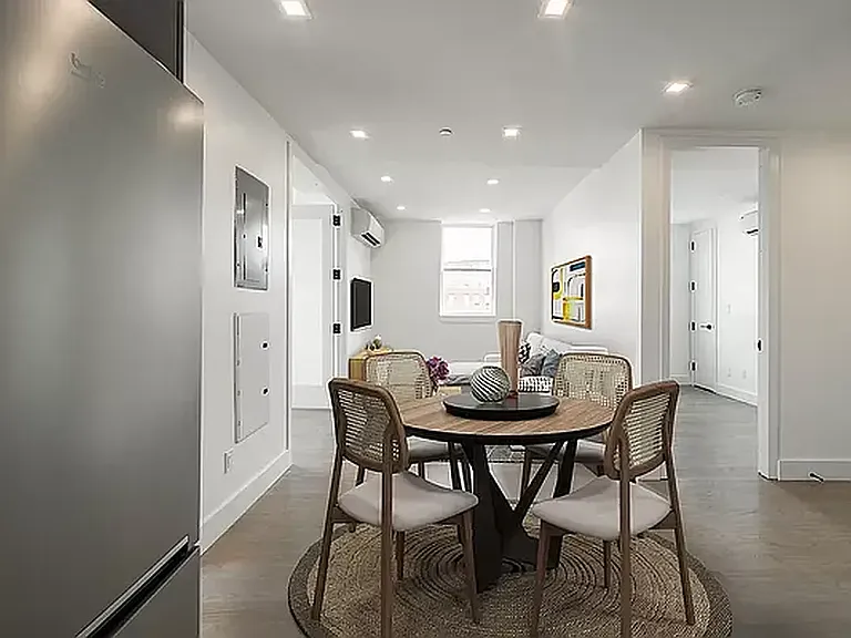 2909 Albemarle Rd #4A — Photo 1