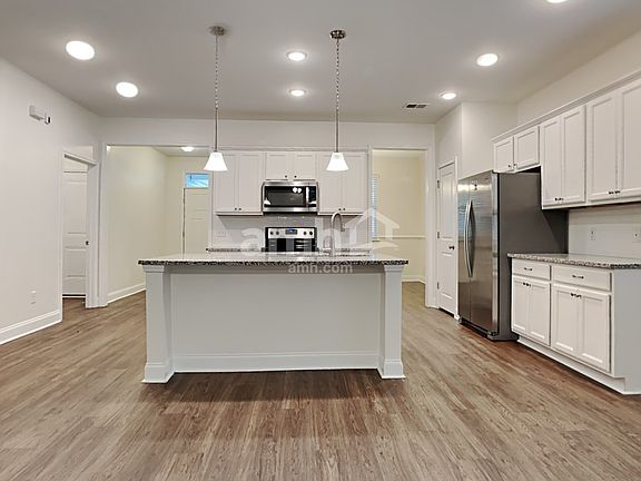 5th image of 120 Pelican Ln