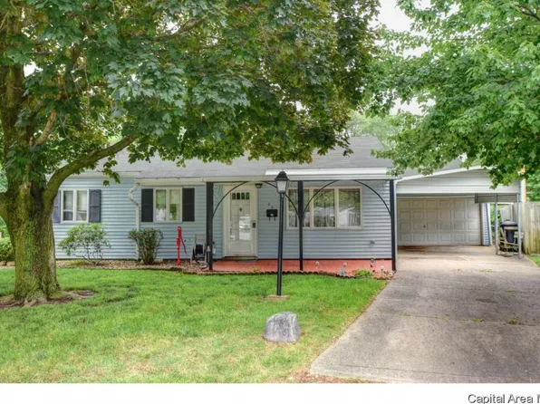 25 Ridge Ct, Springfield, IL 62703