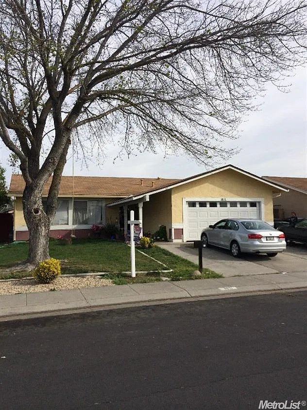 1811 Mello Ct photo 1