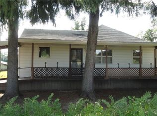 146 Nagy Rd, Hilliards, PA 16040