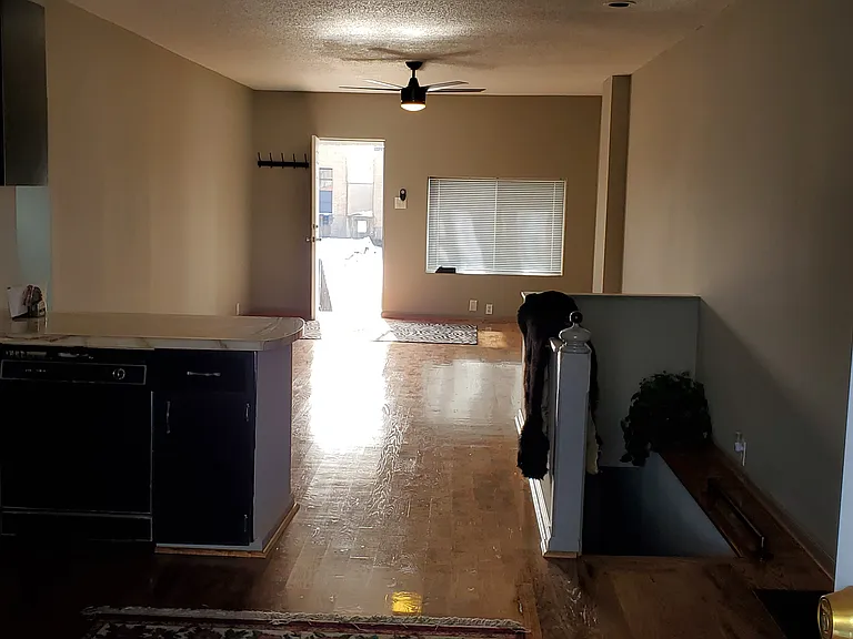 4331 Fyler Ave — Photo 7