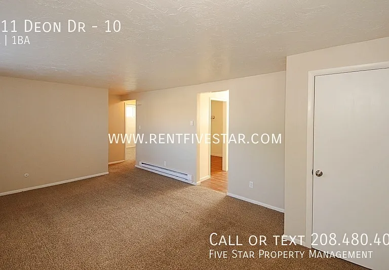 1011 Deon Dr #10 — Photo 17
