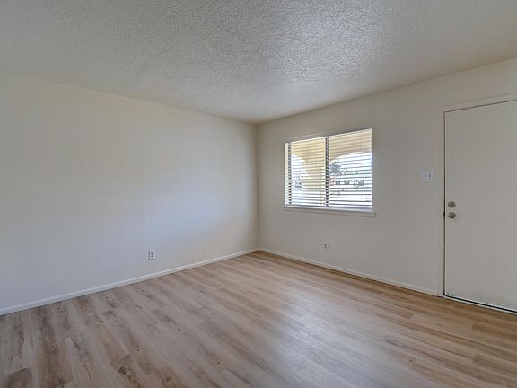 2nd image of 12517 Monarch Dr NE