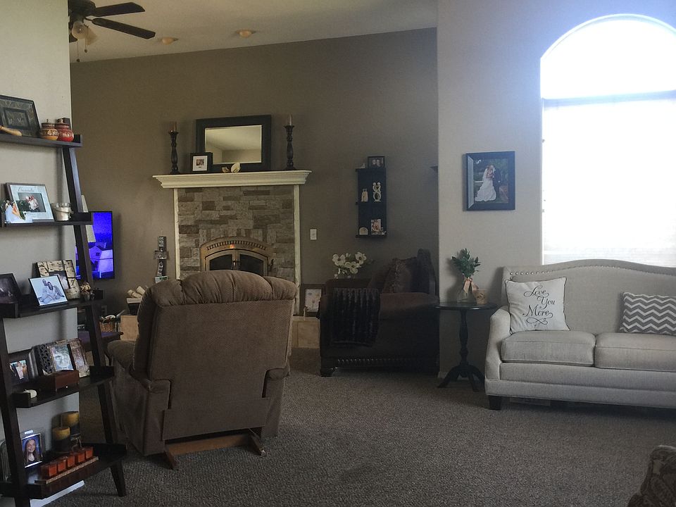 1st image of 1114 Reo Dr