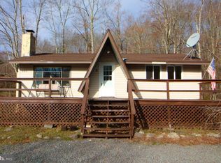 283 Orono Dr, Pocono Lake, PA