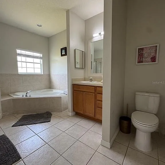 4300 Paradise Cove Ct #4300 — Photo 13