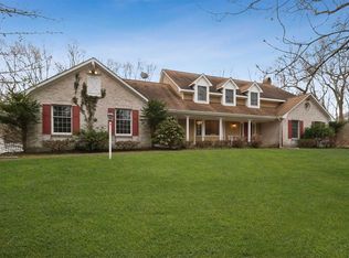 113 Mount Grey Rd, Setauket, NY 11733