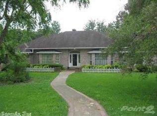 318 Dogwood Rd, Benton, AR 72019