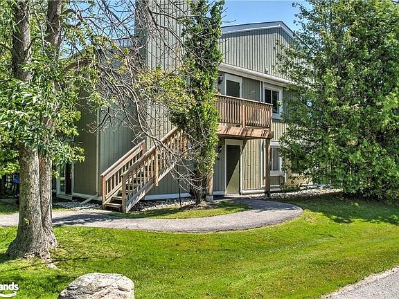 4th image of 19 Dawson Dr #35