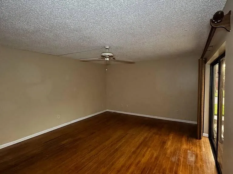 1302 Nebraska Ave #6A — Photo 5